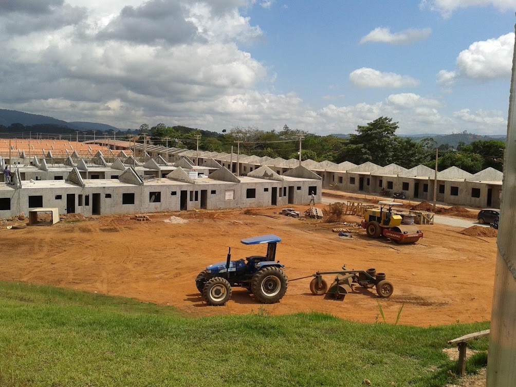 Residência de luxo com piscina executada por construtora em Santa Catarina